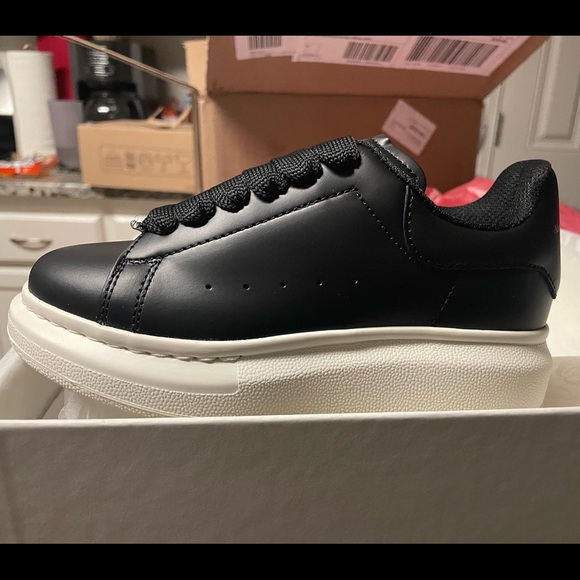 Alexander McQueen shoes size 30/12H - Picture 2 of 4